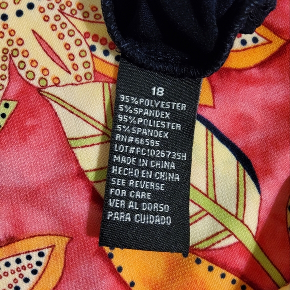 NWT!  Perceptions Fushia/Navy Floral Print Short Sleeve Shift Dress Size 18 - Picture 11 of 11